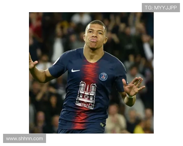 姆巴佩留队风波