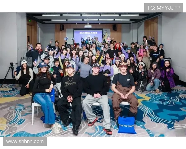 苏翊鸣训练完直接去片场换造型，这日程连顶流明星都扛不住